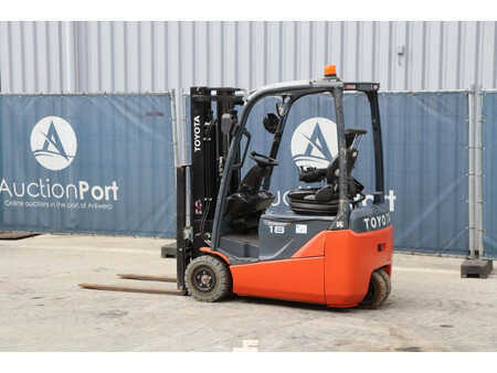 4-wiel elektrische heftrucks 2016  Toyota 8FBEK18T (3)