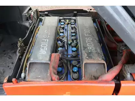 Eléctrico - 4 rodas 2010  Fenwick E20PH-01 (30)
