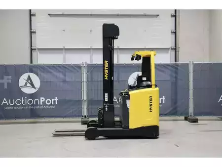 Carrelli retrattili 2021  Hyster R2.0 (1)