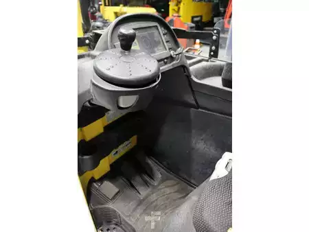 Carrelli retrattili 2021  Hyster R2.0 (19)