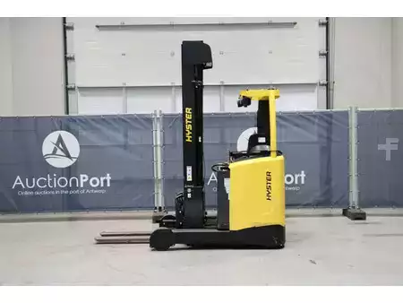 Carrelli retrattili 2021  Hyster R2.0 (2)