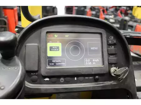 Carrelli retrattili 2021  Hyster R2.0 (22)
