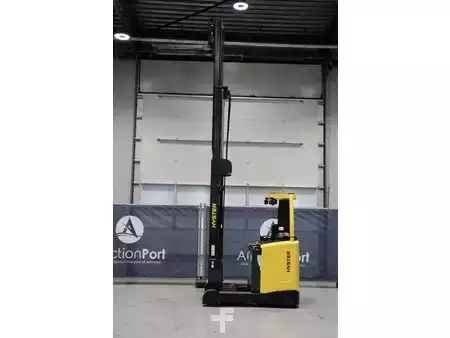 Carrelli retrattili 2021  Hyster R2.0 (29)