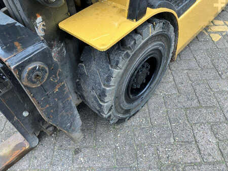 Carrelli elettrici 4 ruote 2009  CAT Lift Trucks EP25K-PAC (11)