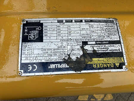 Carrelli elettrici 4 ruote 2009  CAT Lift Trucks EP25K-PAC (14)