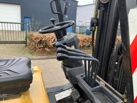 Carrelli elettrici 4 ruote 2009  CAT Lift Trucks EP25K-PAC (19)