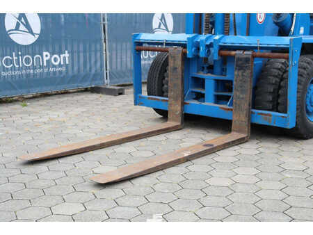 Dieselový VZV - Clark DCY 160 (10)