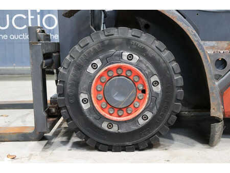 LPG Forklifts 2014  Linde H25T-02 (12)
