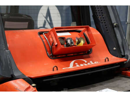 LPG Forklifts 2014  Linde H25T-02 (16)