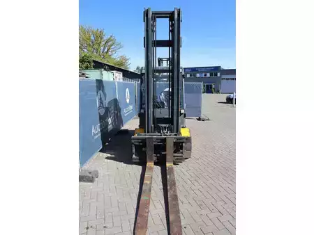 Carrelli elettrici 4 ruote 2012  Jungheinrich EFG 545 (9)