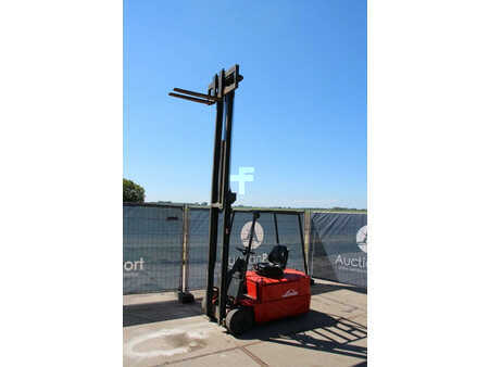 Carrelli elettrici 4 ruote 2000  Linde E16S (24)