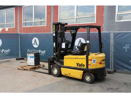 Electric - 4 wheels 2008  Yale ERP30ALF E2395 (3)