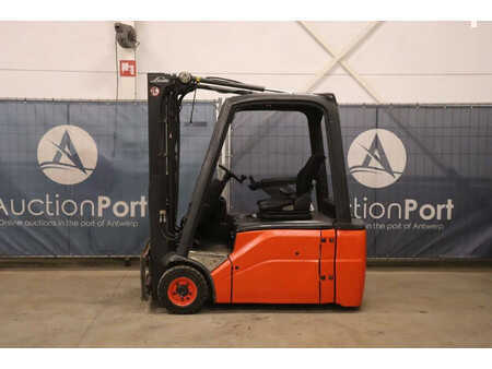 4-wiel elektrische heftrucks 2011  Linde E16L-01 (2)