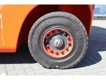 Wózki widłowe diesel 2012  Linde H80D-01/1100 (18)