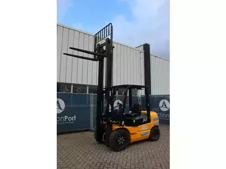 Dieselstapler 2025  JBC FD-32 (32)