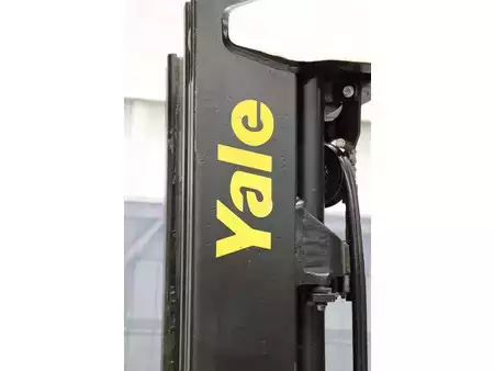 Carrelli elevatori diesel 2019  Yale GDP30MXE2195 (14)