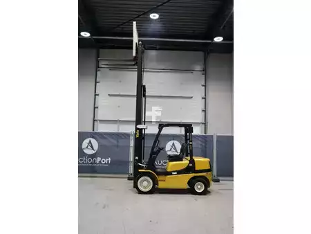 Carrelli elevatori diesel 2019  Yale GDP30MXE2195 (40)