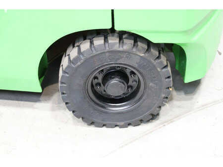 Carrelli elevatori GPL 2011  Cesab M315G (13)