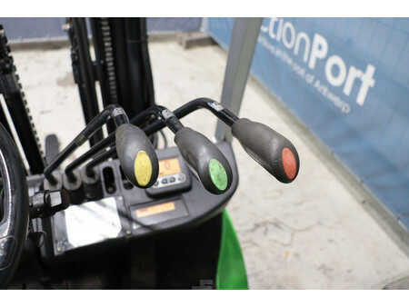 Carrelli elevatori GPL 2011  Cesab M315G (21)