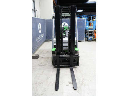 Carrelli elevatori GPL 2011  Cesab M315G (8)