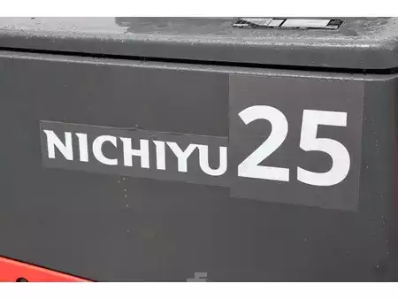 Chariots électriques à 4 roues - Nichiyu FB25PN (32)