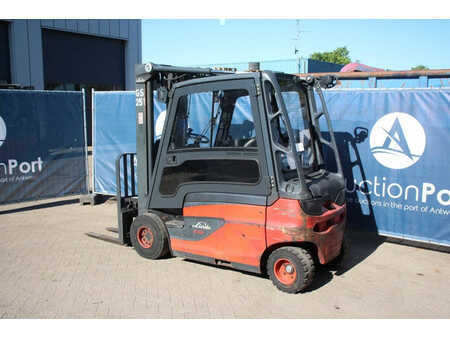 4-wiel elektrische heftrucks 2016  Linde E25L-01 (3)