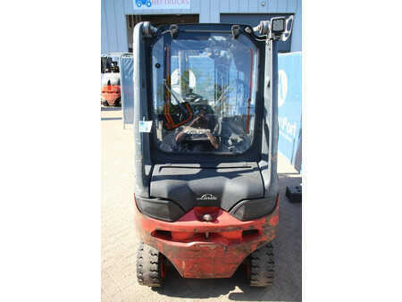 4-wiel elektrische heftrucks 2016  Linde E25L-01 (4)