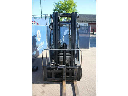 4-wiel elektrische heftrucks 2016  Linde E25L-01 (7)