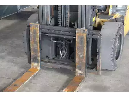 LPG Forklifts 2008  CAT Lift Trucks GP30NT (10)