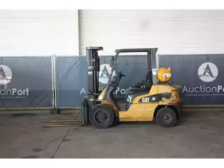 LPG Forklifts 2008  CAT Lift Trucks GP30NT (2)