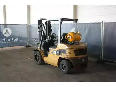 LPG Forklifts 2008  CAT Lift Trucks GP30NT (3)