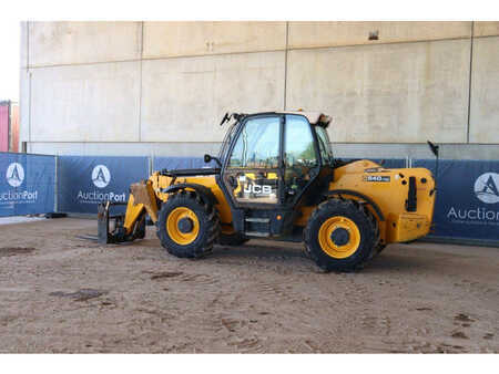 Chariot télescopique rigide 2016  JCB 540-140 (3)