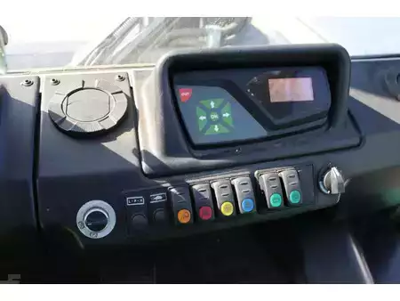 Elektromos 4 kerekű 2009  Cesab ECO/P70 (35)