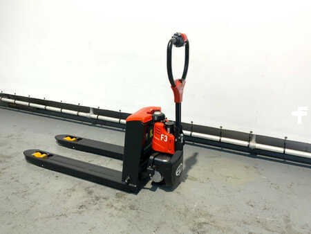 Electric Pallet Trucks 2024  EP Equipment F3 (3)