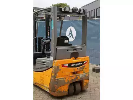 Eléctrico - 4 rodas 2016  Jungheinrich EFG 216k (15)