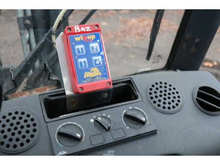 Treibgasstapler 2014  Linde H20T-02/600 (26)