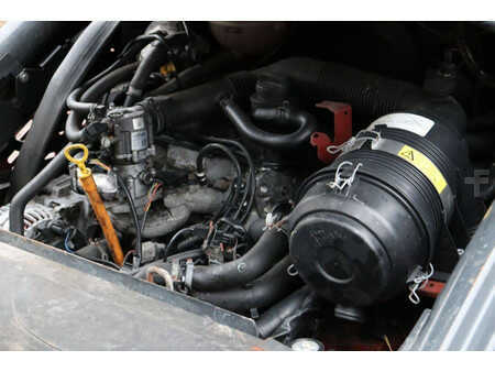 Treibgasstapler 2014  Linde H20T-02/600 (29)