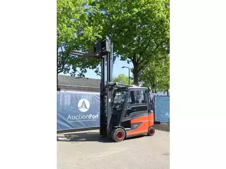 El truck - 4 hjulet 2020  Linde E30HL-01/600 (31)