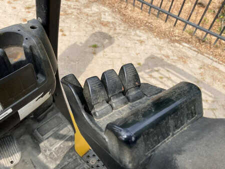 LPG heftrucks 2006  Yale GLP20SVX E2175 (10)