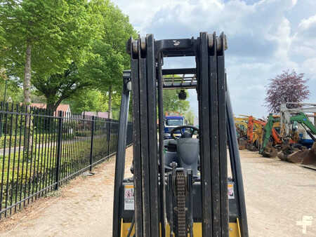 LPG heftrucks 2006  Yale GLP20SVX E2175 (8)