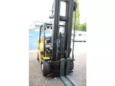 Gas truck 2010  Yale GLC70VX (6)