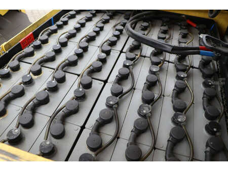 El truck - 4 hjulet 2011  Hyster J3.0XN (29)