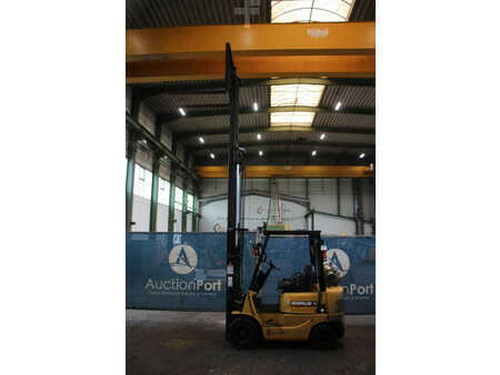 Empilhador a gás 2000  CAT Lift Trucks GP15K (29)