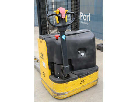 Ruční vysokozdvižný vozík 2004  OM CL 10.50 (13)