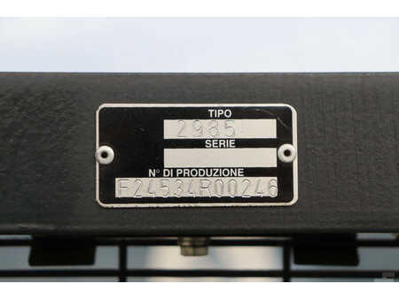 Ruční vysokozdvižný vozík 2004  OM CL 10.50 (23)