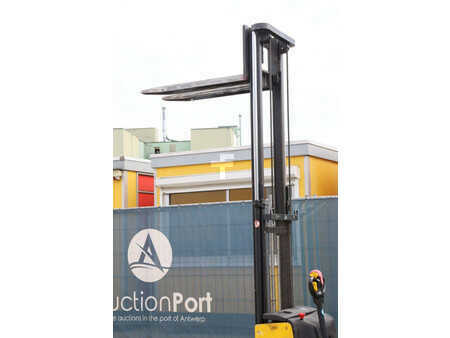 Ruční vysokozdvižný vozík 2004  OM CL 10.50 (27)