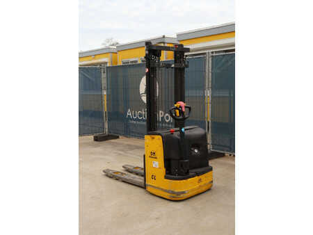 Ruční vysokozdvižný vozík 2004  OM CL 10.50 (4)