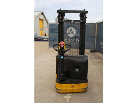 Ruční vysokozdvižný vozík 2004  OM CL 10.50 (5)