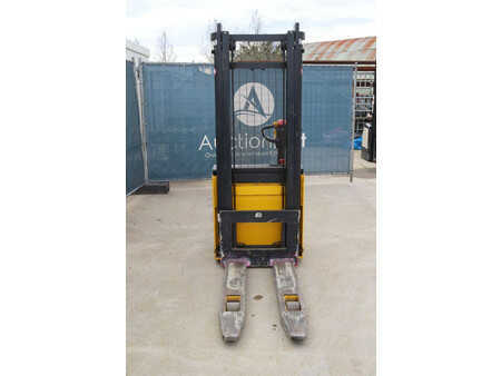 Ruční vysokozdvižný vozík 2004  OM CL 10.50 (8)