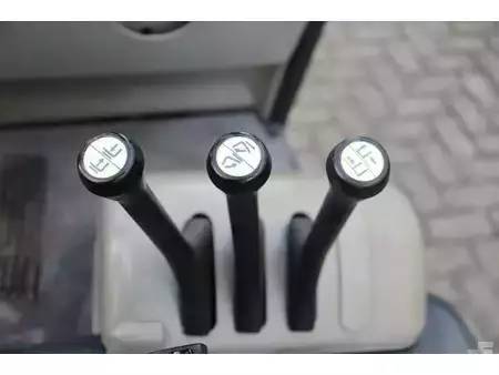 Elektrisk- 4 hjul 2003  Still R60-30 (24)